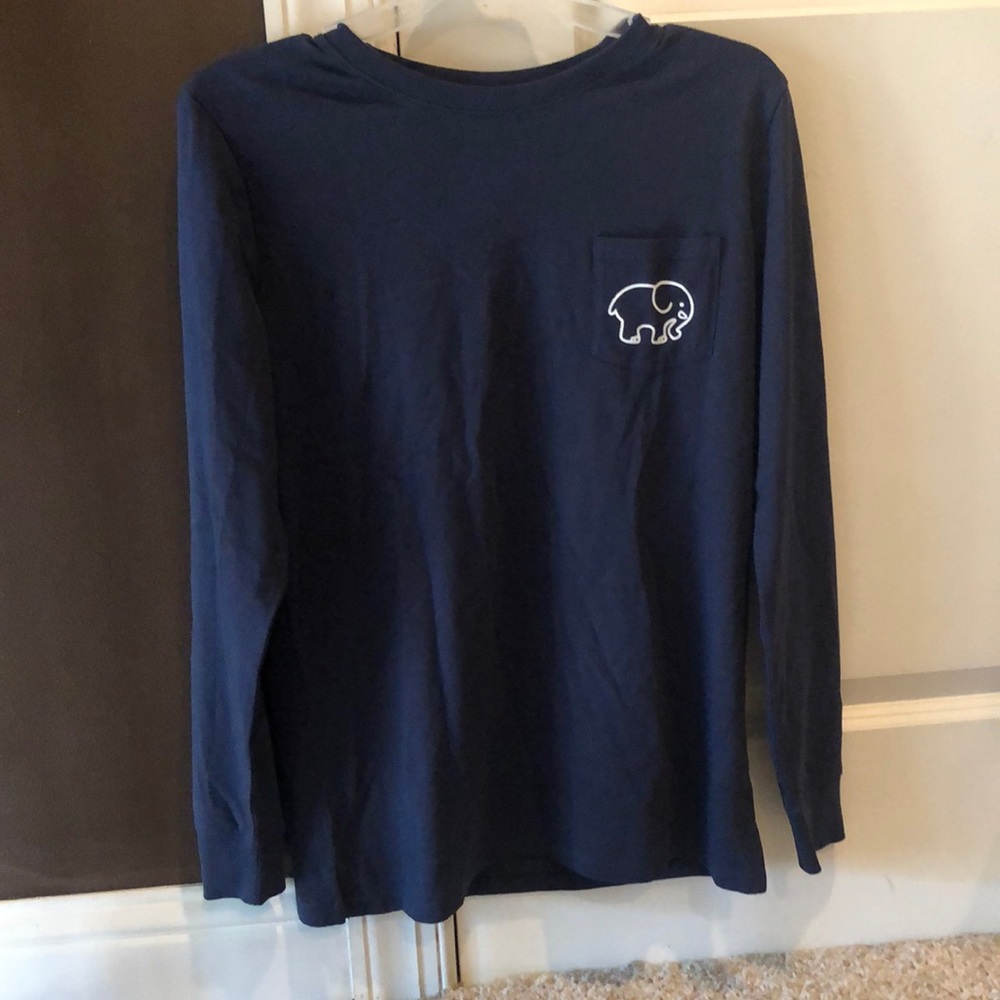 Long sleeved, navy blue T-Shirt